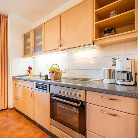 Margaretha, App 15 *